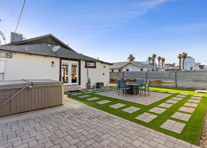 Hummingbird Harmony House With Bbq And Hot Tub In Downtown