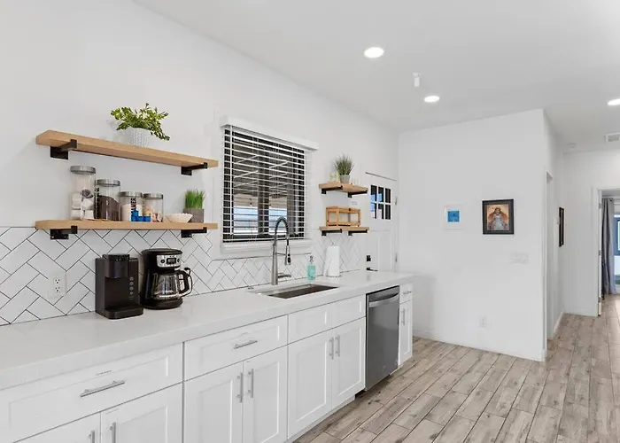 Hummingbird Harmony House With Bbq And Hot Tub In Downtown * Phoenix
