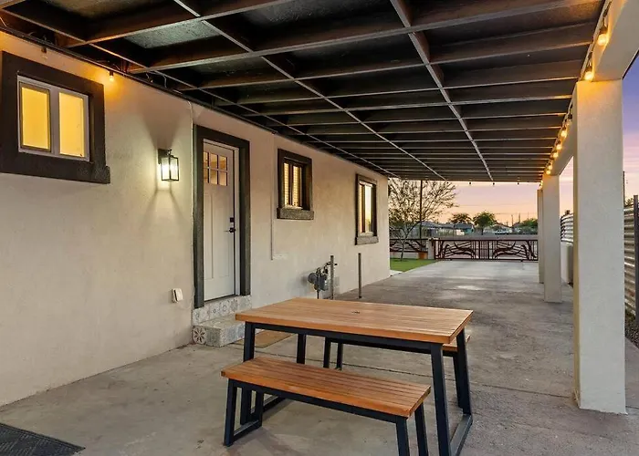 Hummingbird Harmony House With Bbq And Hot Tub In Downtown