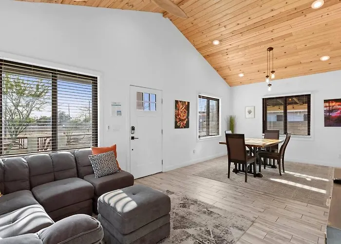 Apartment Hummingbird Harmony House With Bbq And Hot Tub In Downtown *